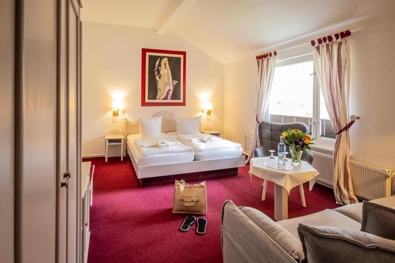 Meeressterne Hotel Weisses Schloss هيرينجسدورف المظهر الخارجي الصورة