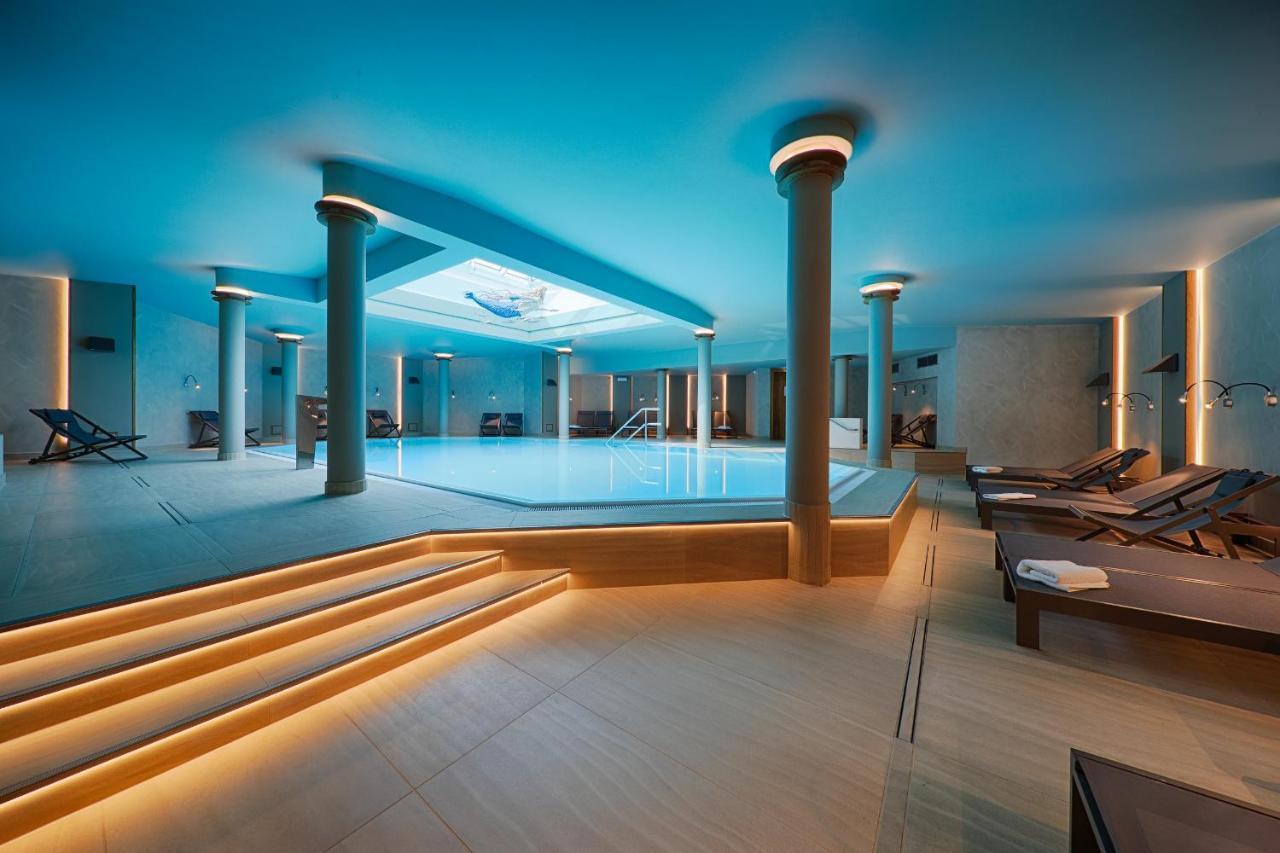Meeressterne Hotel Weisses Schloss هيرينجسدورف المظهر الخارجي الصورة